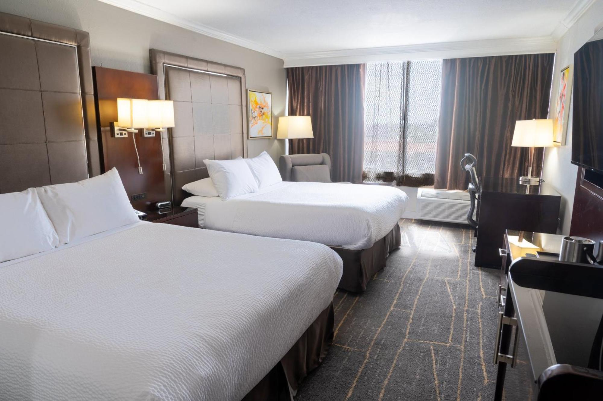 Holiday Inn Orlando East-Ucf Area By Ihg Alafaya Bagian luar foto